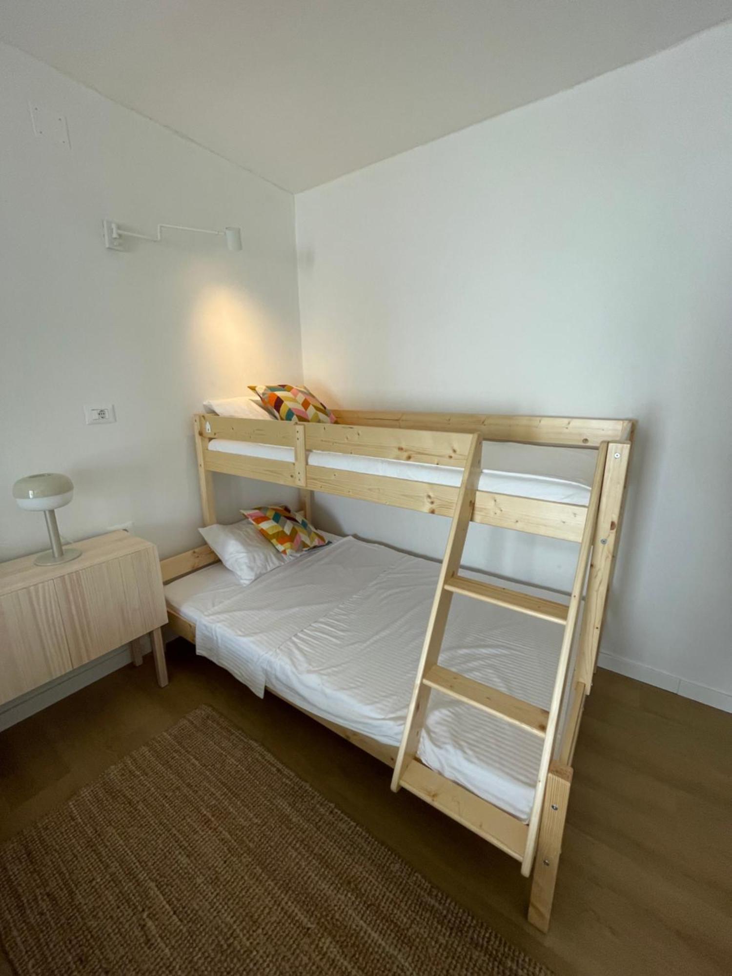 Ula Apartment