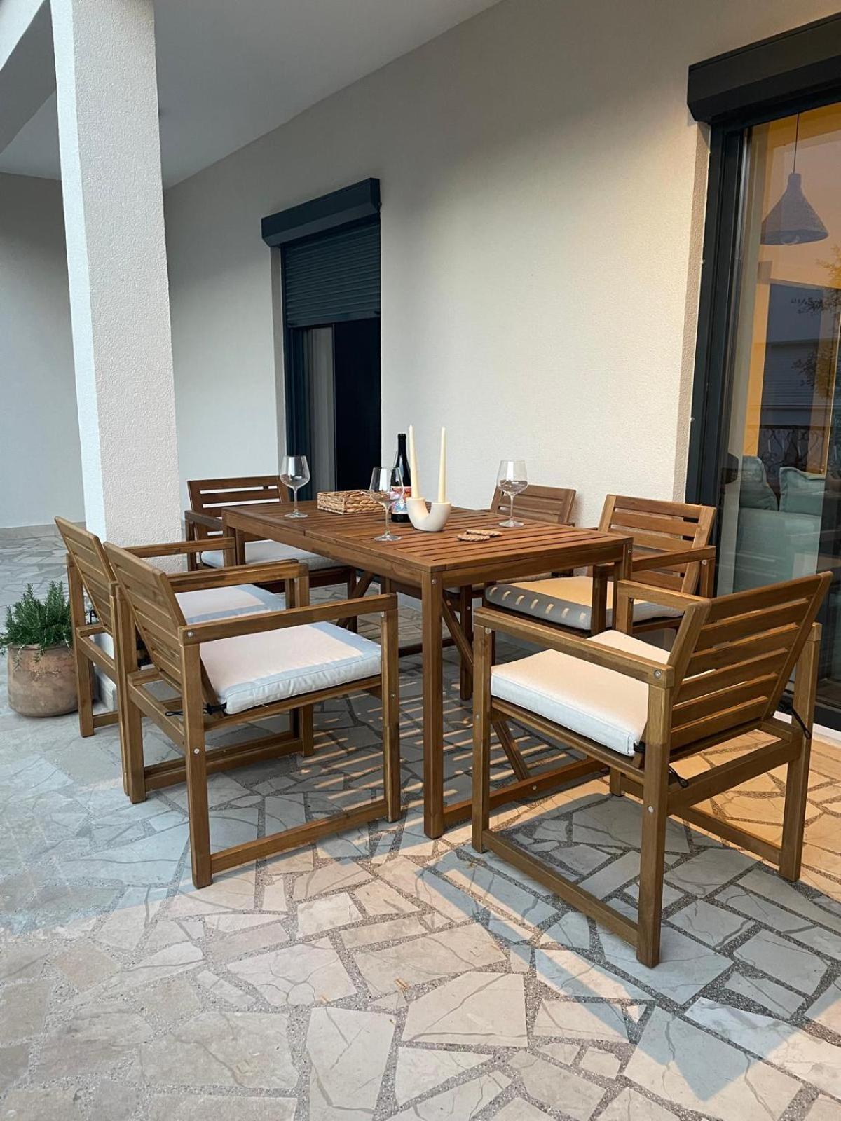 Apartment Ula *