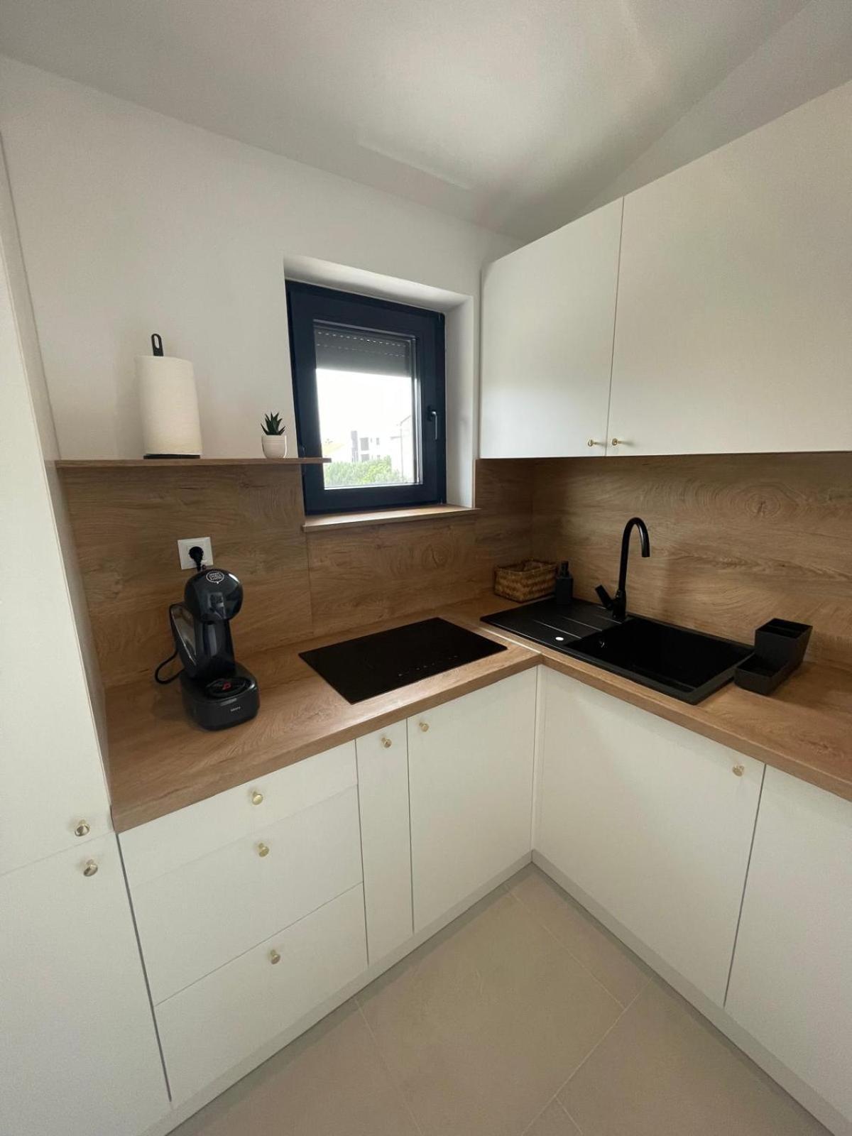 Ula Apartment *